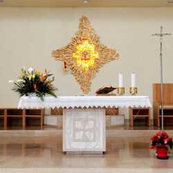 Restauro del Tabernacolo della Chiesa della Sacra Famiglia Pianoscarano Viterbo