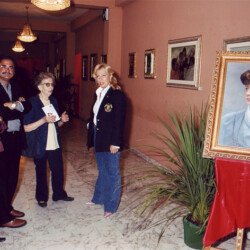 L'Aquila dal 23 al 29 di agosto 2002 mostra personale di pittura ad olio, matita, con tè e acquerello con il titolo "L'ANUMUS E L'ANIMA, GUARDANDO DENTRO"... "L'Aquila nel mio ricordo"
Presso il Ridotto del Teatro Stabile Comunale del L'Aquila inaugurata da Gianpiero Linardi critico d'Arte di Roma. Richiesta dalla popolazione locale la proroga della mostra tramite i quotidiani: Il Centro, Il Tempo, Il Messaggero.