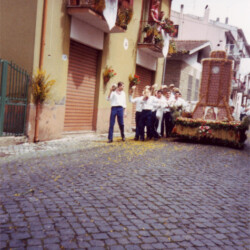 Processione e Trasporto del quadro della Madonna del Monte. Marta (VT)