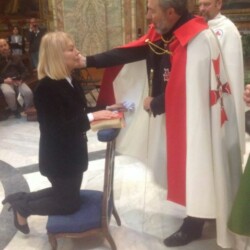 ROMA 26.02.2017 - CHIESA DELLA " TRINITA'" ELEVAZIONE A: " DAMA E CAVALIERI TEMPLARI FEDERICIANI" LA DUCHESSA "MARIA ASSUNTA dé FRASSINE" (CON LE SUE CONSORELLE E I SUOI CONFRATELLI)