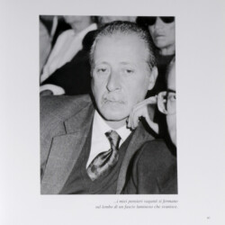 I miei pensieri vaganti si fermano sul lembo di un fascio oluminoso che svanisce