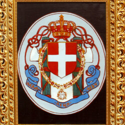 "Insegna a Scudo dei Comandi Territoriali d'Arma", cm 50x70
In permanenza presso il Comando General e dell'Arma dei Carabinieri di Roma, Viale Romania (riproduzione)